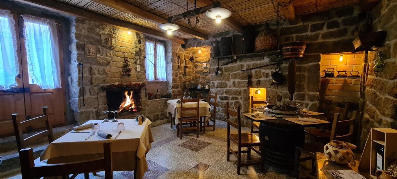 Al Vecchio Corso B&B Темпио-Паузания Экстерьер фото