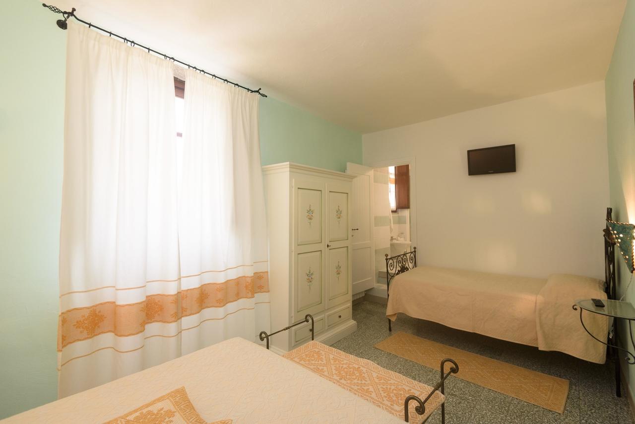 Al Vecchio Corso B&B Темпио-Паузания Экстерьер фото
