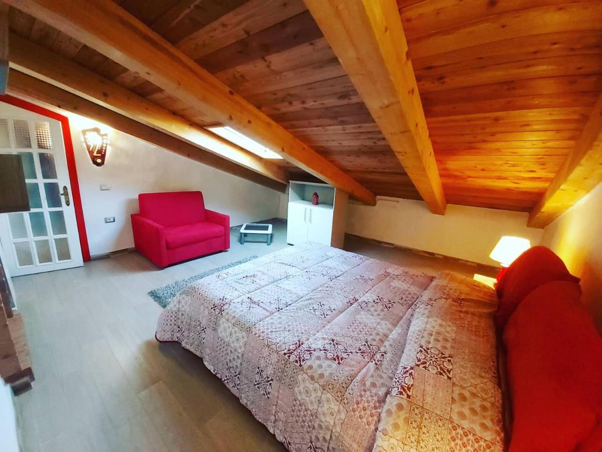 Al Vecchio Corso B&B Темпио-Паузания Экстерьер фото