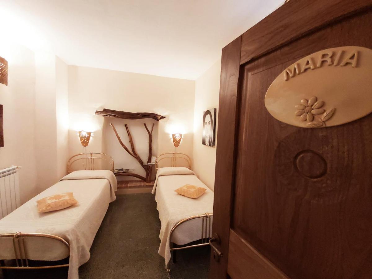 Al Vecchio Corso B&B Темпио-Паузания Экстерьер фото